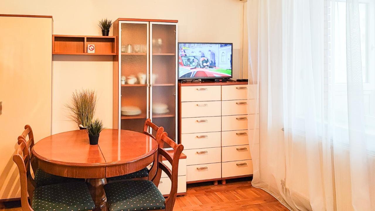 Filinhome La Gala Novi Sad Luaran gambar